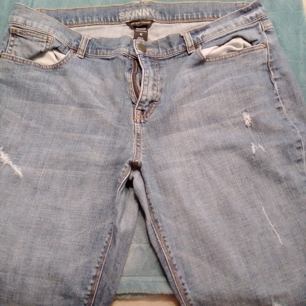 Jeans - Picture 2 of 2